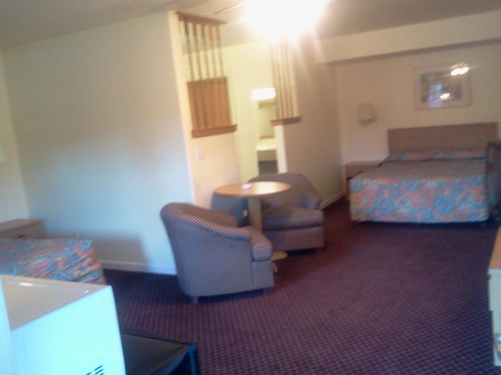 Rodeway Inn וינמאקה מראה חיצוני תמונה